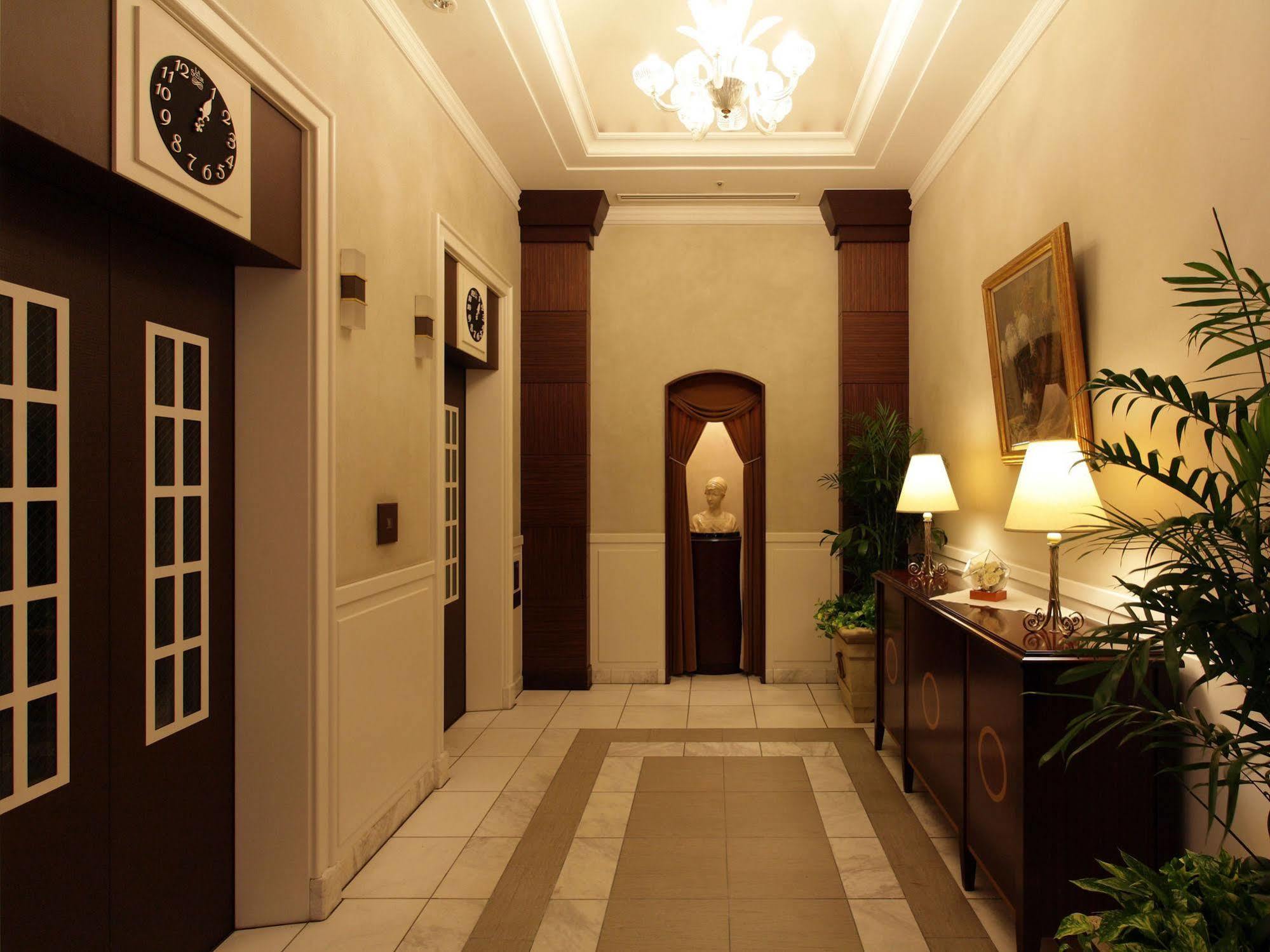 טוקיו Hotel Monterey Lasoeur Ginza מראה חיצוני תמונה